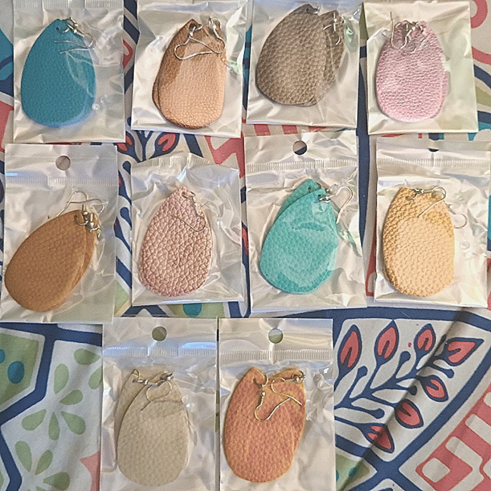 10 Pairs Faux Leather Earrings
